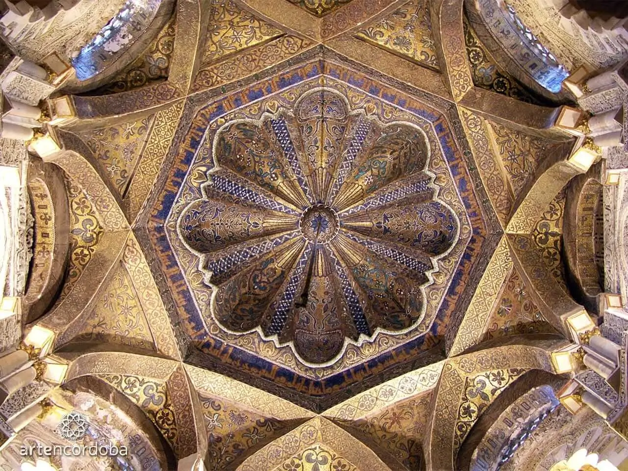 Bóveda de la maqsura de la Mezquita de Córdoba, una de las zonas visitables durante la restauración